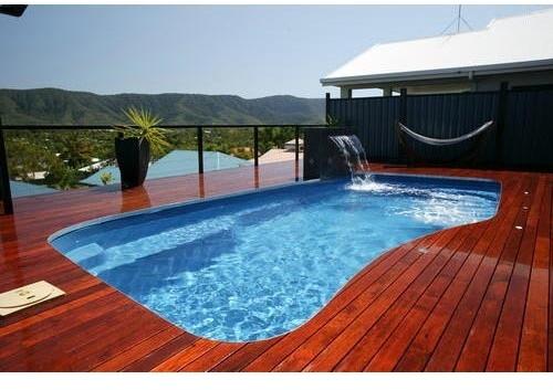 Luxury Swimming Pool