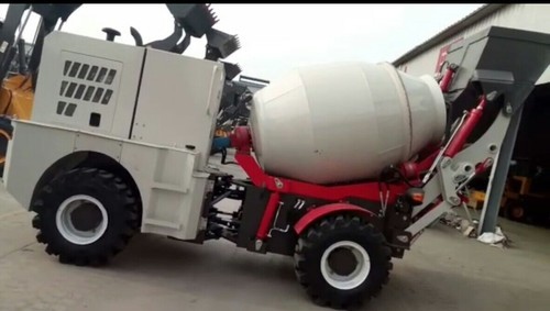 Self Loading Concrete Mixer