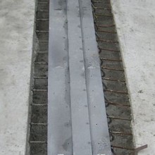 Railway expansion joints