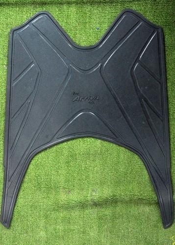Two Wheeler Mat, Feature : Non slipperiness, Easy to clean, Abrasion resistance