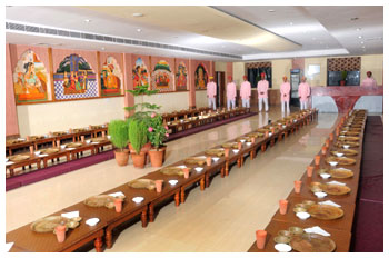 Ananda Dining Restaurant services