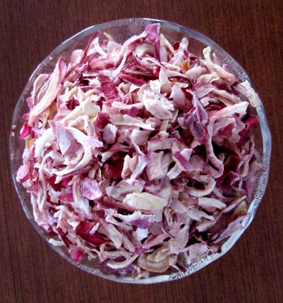Dehydrated pink onion kibbled, Packaging Type : 20kg per bag