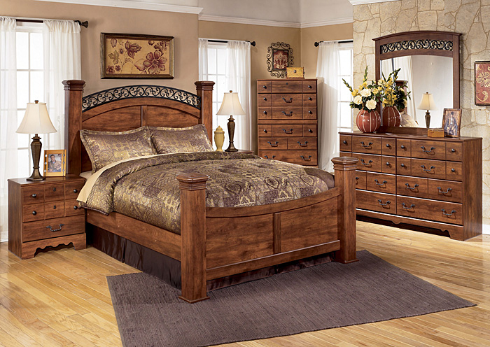 Timberline Queen Poster Bed