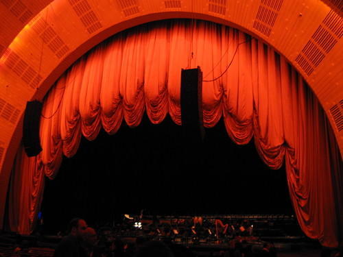 Automated Round Uplifting Stage Curtain