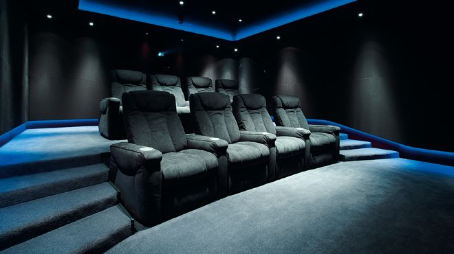 Aluminium Plain Cinema Luxury Seating Chairs, Style : Contemprorary, Modern