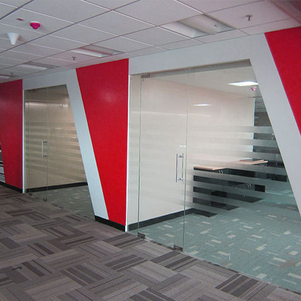 toughened glass partition