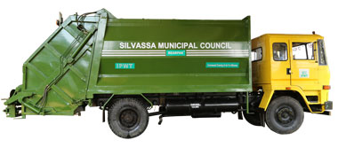 Rear Loading Garbage Compactor