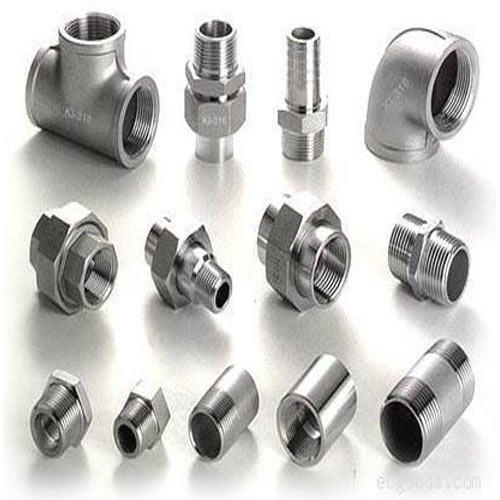 Threaded pipe fitting