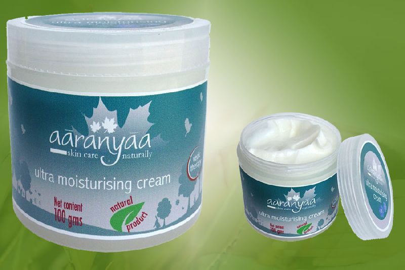 Aaranyaa Ultra Moisturizing Cream