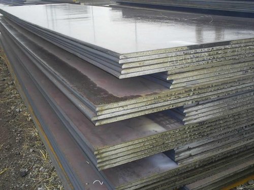 Hot Rolled Sheets, Width : 900 - 2100 mm.