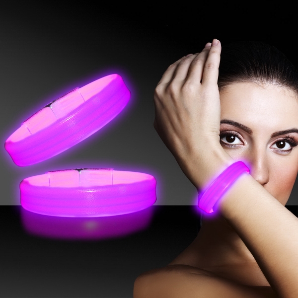 Pink 9" Deluxe Triple Wide Light Up Glow Bracelet