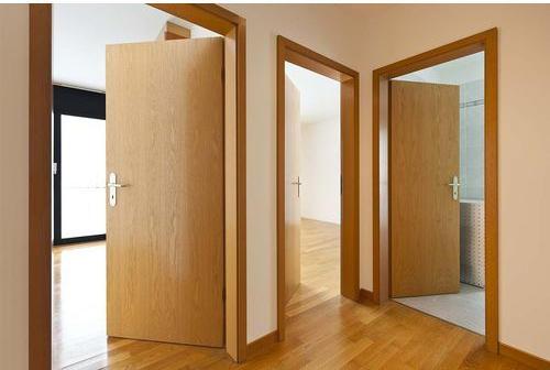 High Quality Light Brown Laminated Door