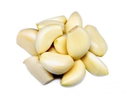 Peeled garlic