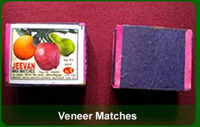 Veneer safety matches
