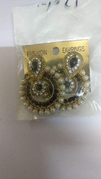 fashion earrings