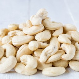 Whole Cashew Nuts, for Food, Snacks, Sweets, Packaging Type : Packed in plastic bags