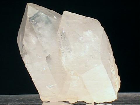 Quartz Crystal, Purity : 99%min