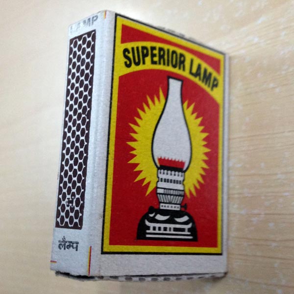 Premium Cardboard Match (Superior Lamp 96 40\'S)