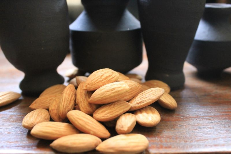 almond nuts