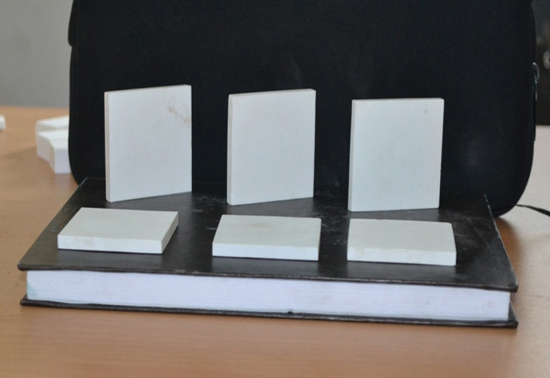 Alumina ceramic