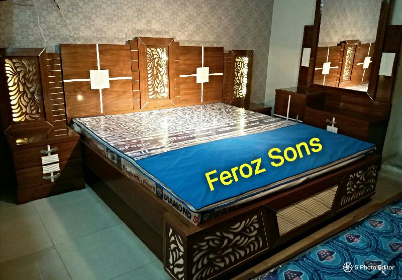 wood bedroom furniture by Feroz Sons Furnitures, wood bedroom furniture | ID - 3587600