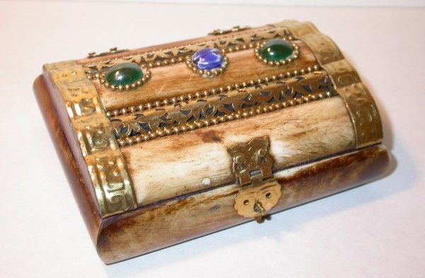 Polished Bone Jewellery Box, Style : Antique