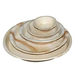 Round areca leaf plates, for Serving Food, Feature : Disposable, Eco Friendly, Light Weight