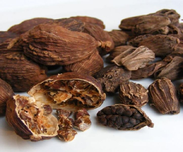 Black Cardamom, Form : Dried