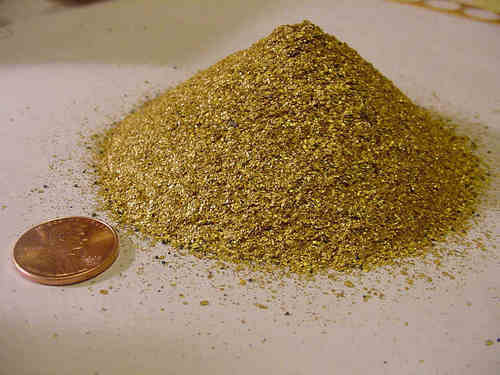 Amazon.com : MONÉGASQUE Gold Luster Dust Edible Glitter for Drinks &  Desserts 15g – Edible Gold Dust for Cakes & Edible Drink Glitter – No  Gluten or Dairy – Vegan Gold Sprinkles