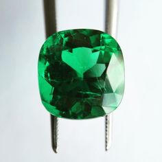 Ruby Green Corundum Sapphire Quartz Stones, Gemstone Type : Natural