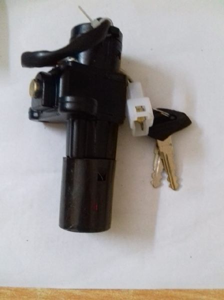 bajaj discover 100cc handle lock price