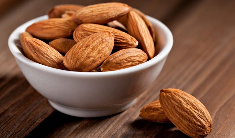 Organic Almond Kernels, Feature : Rich in protein