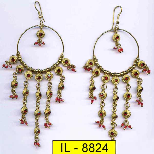 IL-8824  Antique Gold Plating stone work Chandelier Earrings
