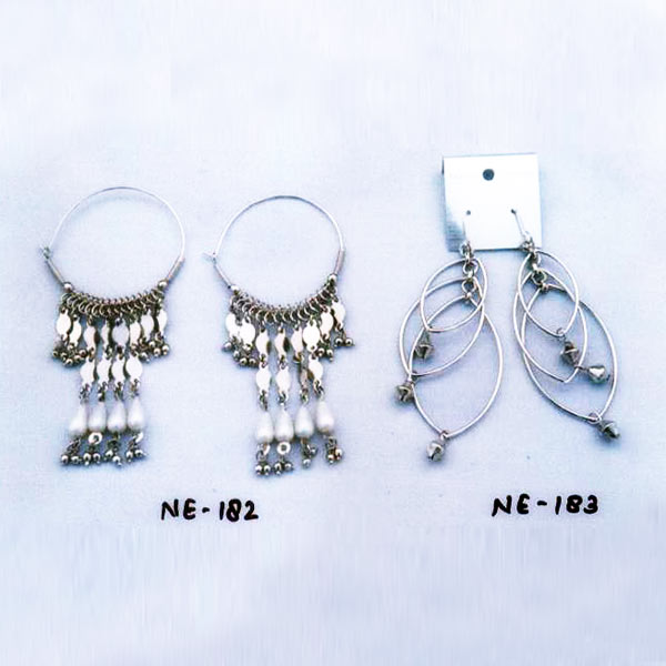 NE-182/183 Immitation Pearl earrings