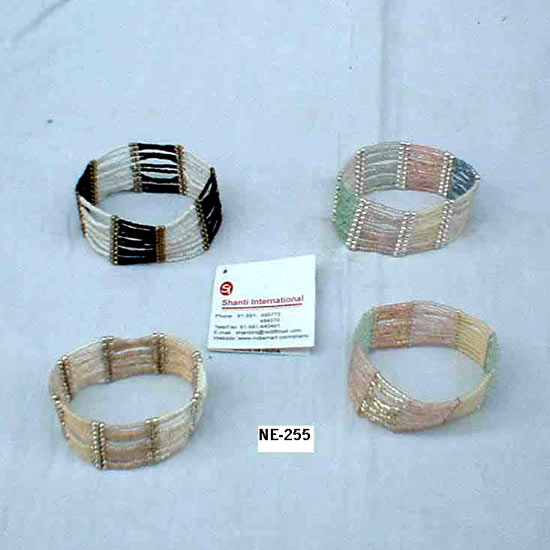 NE-255 glass beads Work Stretch bracelet