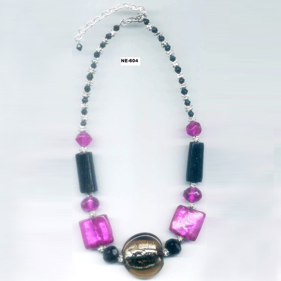NE-604  glass beads fitted with silver plating metal Beads necklace