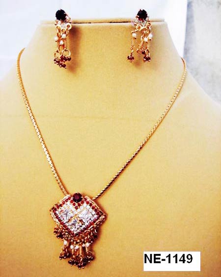 Necklace,Earrings-1149