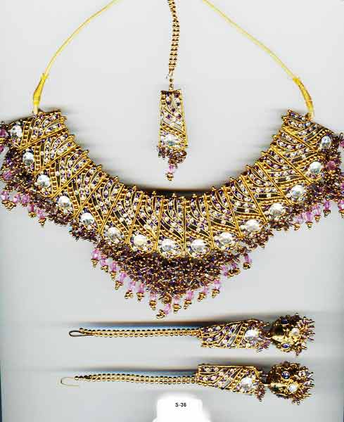 S-38 Antique Gold Plating multi color stone work tika earrings necklace set