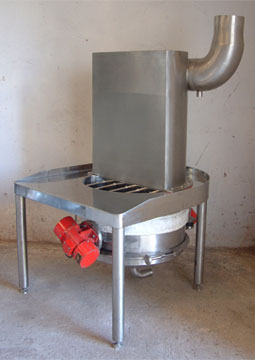 Bag emptying station with FILTER