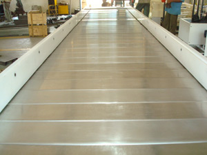 Slat Chain Conveyor, Length : 5 M
