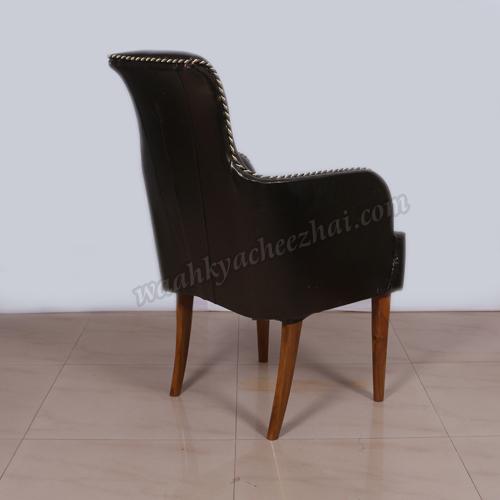 INDU living room chair