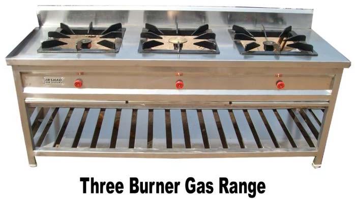 High Pressure Iron Three Burner Gas Range, for Widely Used, Feature : Easy To Clean, Light Weight