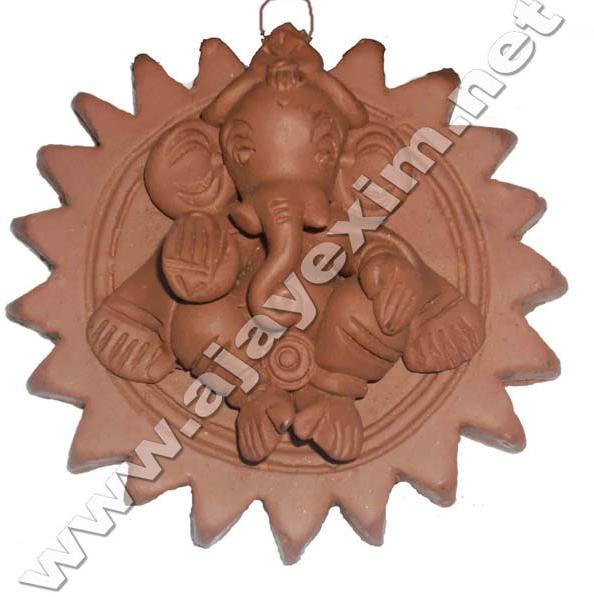 Clay Hanging Ganesha, Color : Red