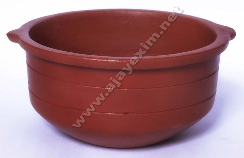 Traditional Earthern Pot