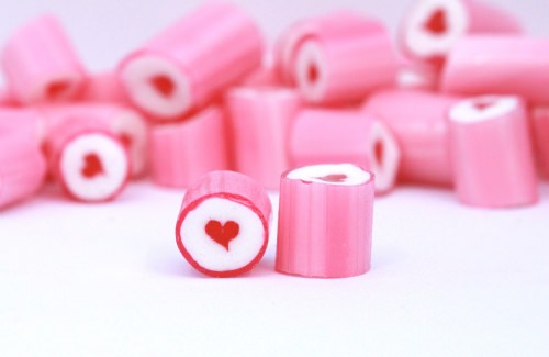 PINK STRAWBERRY HEARTS CANDY