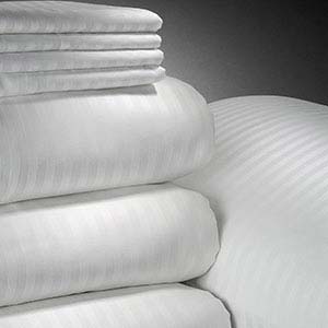 Satin Stripe Bed Linen, for Home, Hospital, Technics : Non Woven