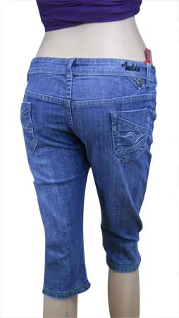 Ladies Denim Capris  Item Code : II-LDC-010