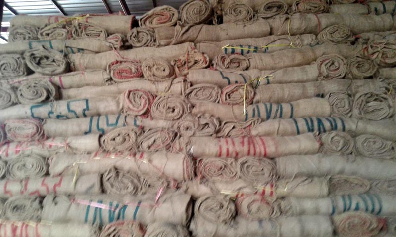 one time used jute bags