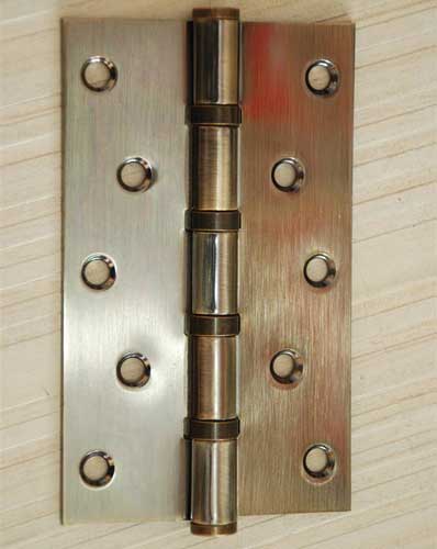 Iron Hinge