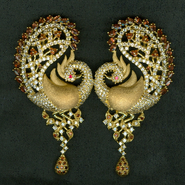 Beautiful Peacock pendant set